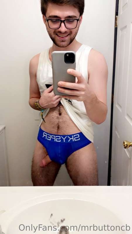 mrbuttoncb image #0