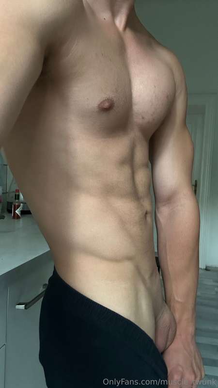 muscle_twunk