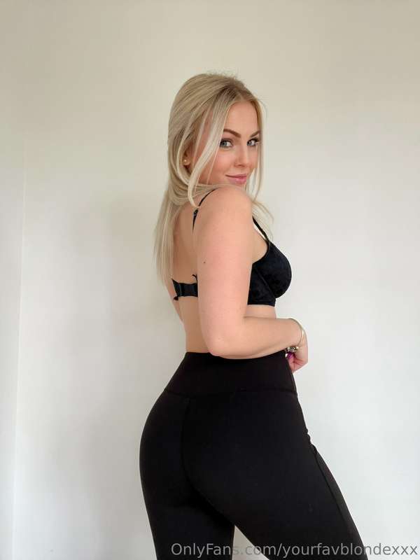 yourfavblondexxx
