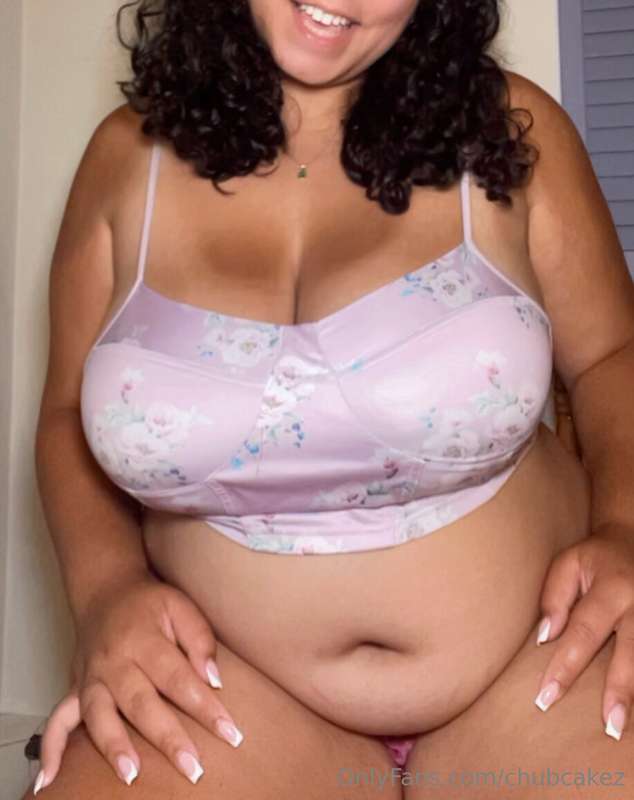 chubcakez image #0