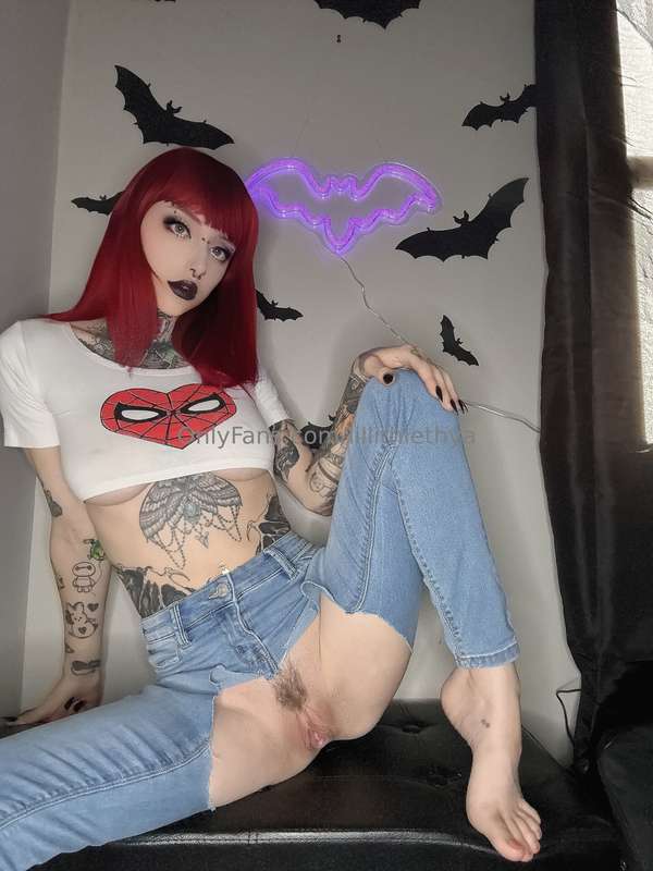 🕸️ Toes or Soles? 🕸️Tip $5 for toes Tip $7 for solesTip $10 ..