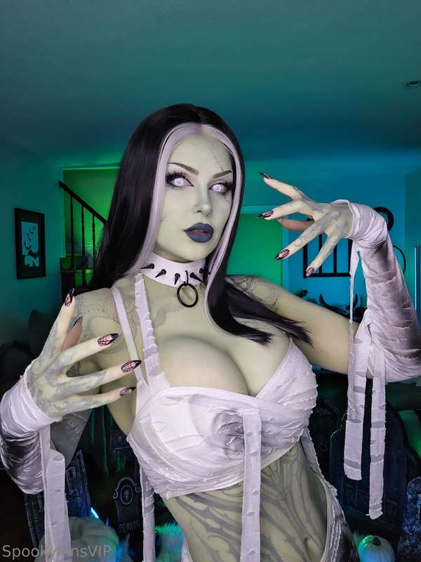 Spooky season has OFFICIALLY opened! Will you let this zombi..