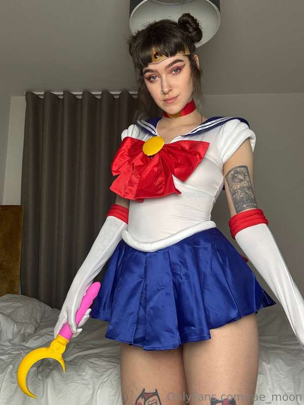 Who’s into anime?