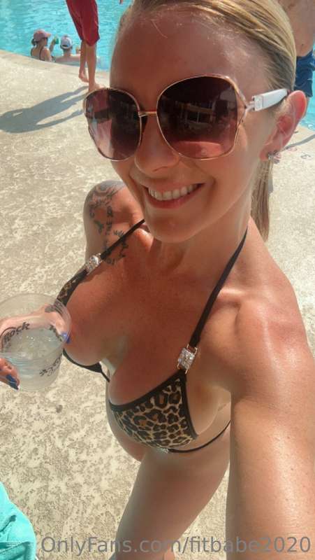 Hope everyone is staying hydrated with this heat wave 💦💦💦 I’..