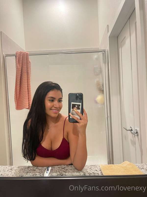 lovenexy photo
