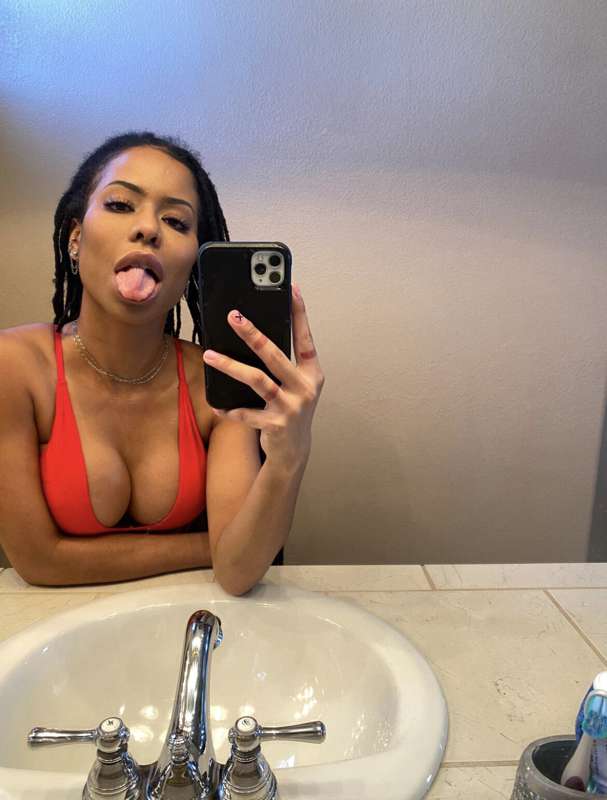 Kira Noir 在 Tocromo 的第 872 張照片