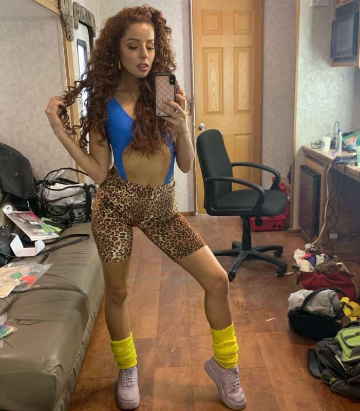 Foto 251 de Vanna Bardot no Tocromo