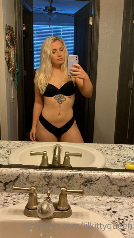 Trying on different outfits, what should I try on next? Tell..