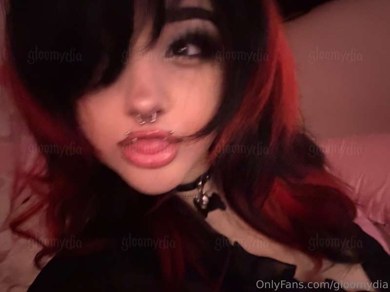 gloomydia