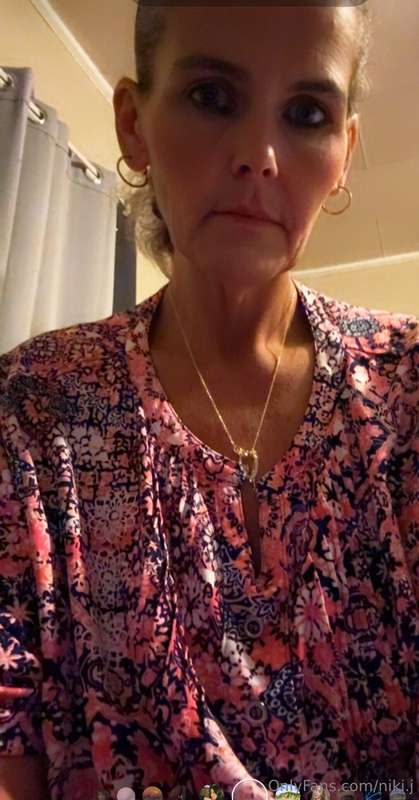 Come join my live today at 5 eastern time let me know if you..