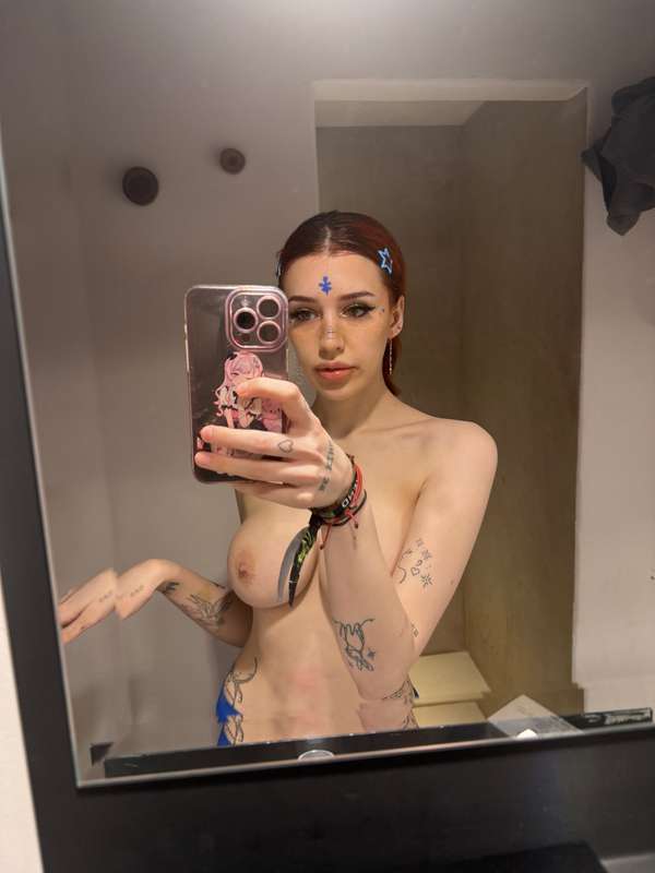 rosalinedawn photo