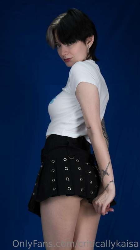 criticallykaisa image #1
