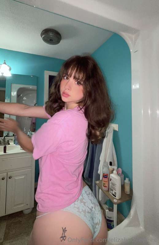 Am I your favorite girl? 