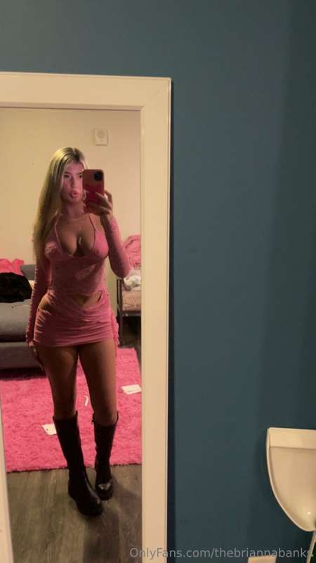 Feeling sweet today;) Hmu for some discounts!;)