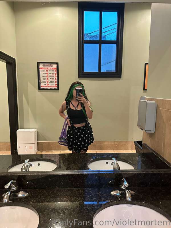 I have a poll for you, OnlyFans. Is this outfit slutty?!