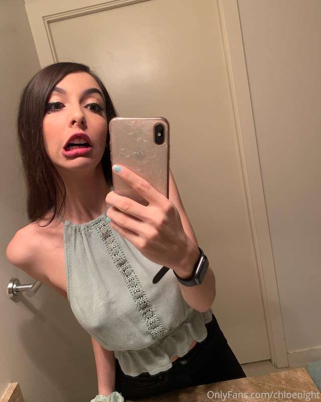 chloenight image #20
