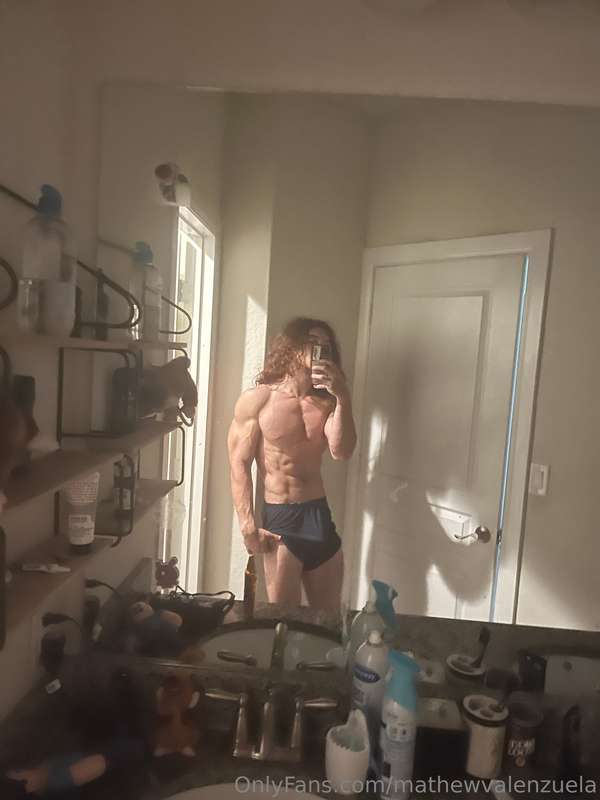 mathewvalenzuela