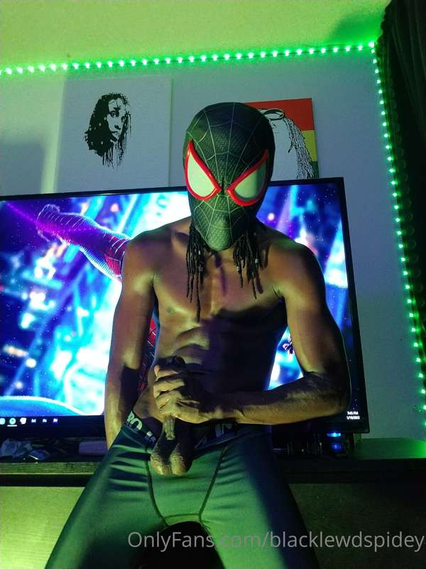 blacklewdspidey image #14