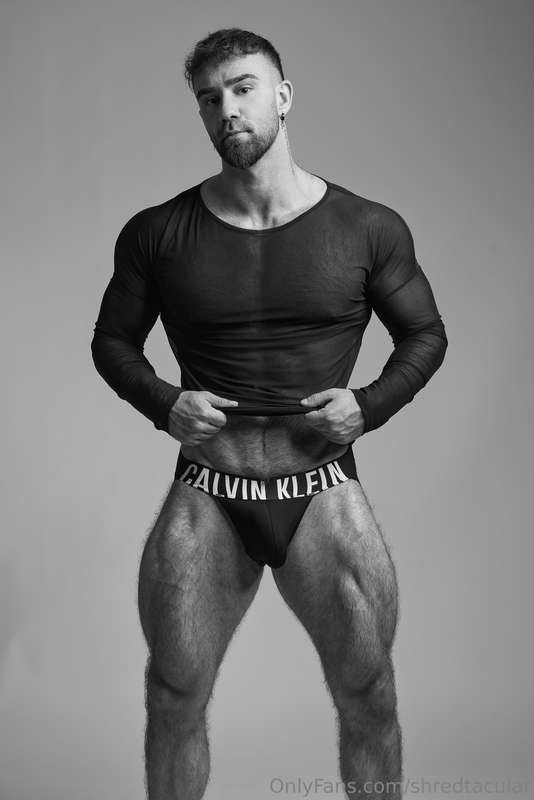 I don’t need colour to turn you on ✔️