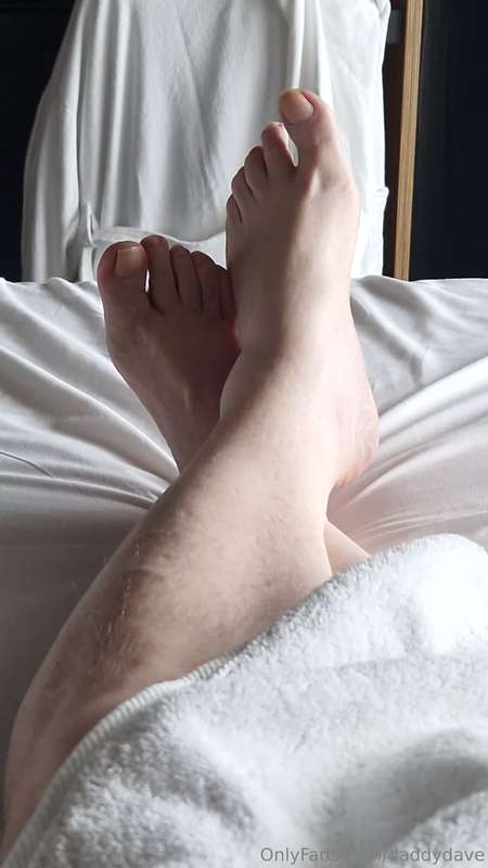 Feet 👣, Leg, cock and Cum! 🥳😉🫣🤭