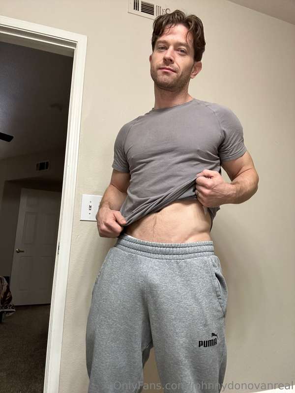 I’m not wearing this for long… wanna help me take it off?