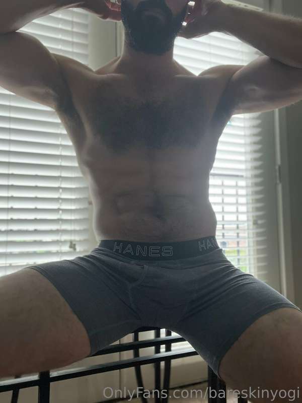 Happy hump day!! You know what that means 😉
