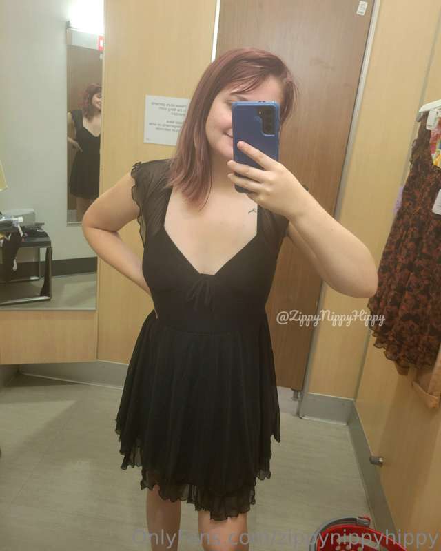 Tip if you think I should go back for this dress ;)