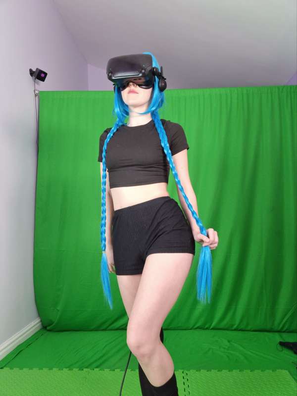 I'll be uploading more content soon 👀