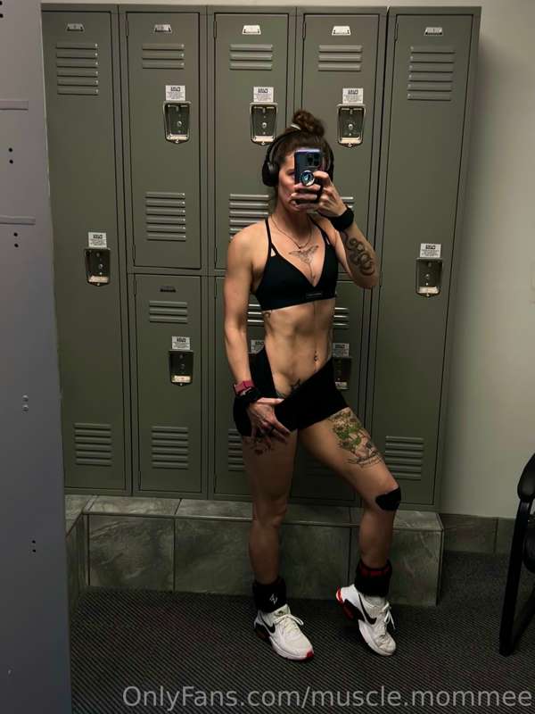 muscle.mommee