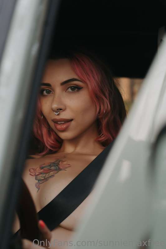 sunniemaxfree