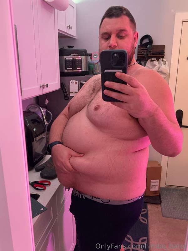 himbo_bator