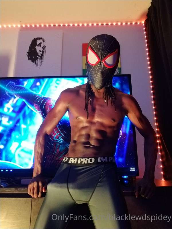 blacklewdspidey image #11
