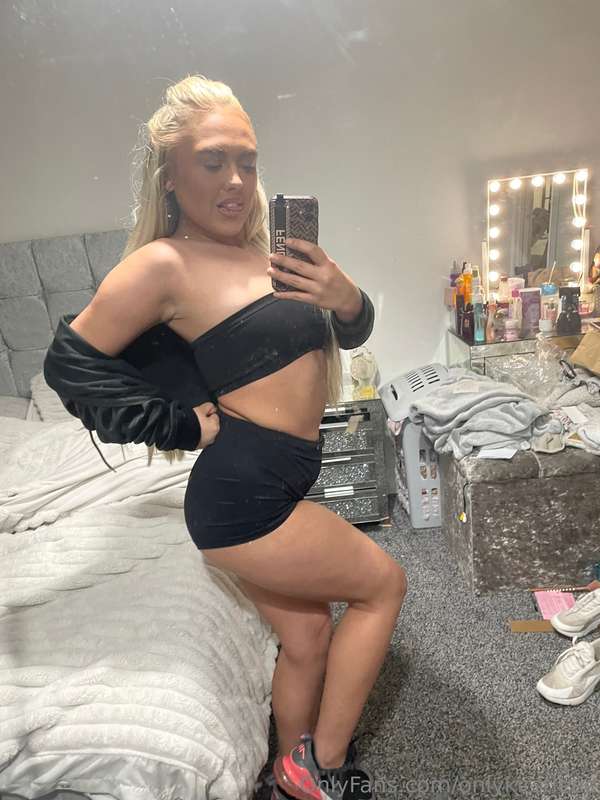 onlykirstieee