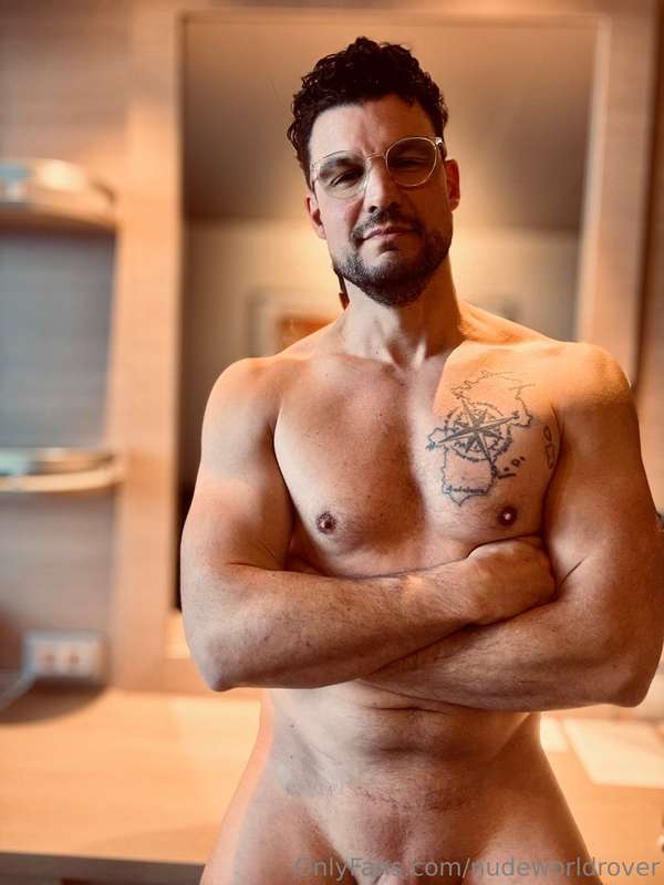 Nudeworldrover