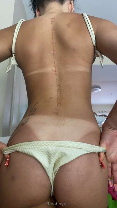 Do u like tan lines ? 😊