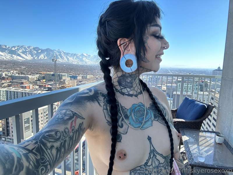 skyerosexoxo