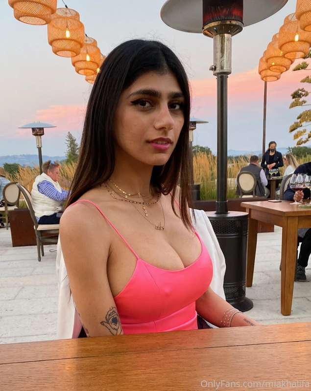 Foto 15 de miakhalifa en Tocromo