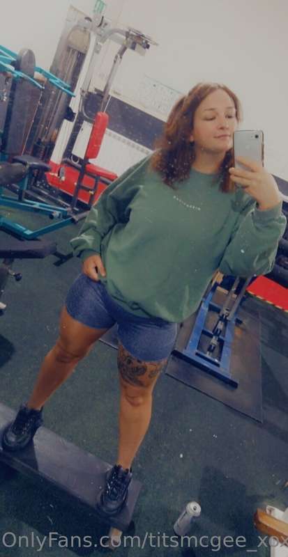 titsmcgee_xox image #0