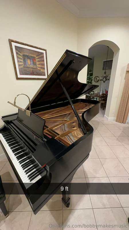 Met a 9ft Steinway today 😍