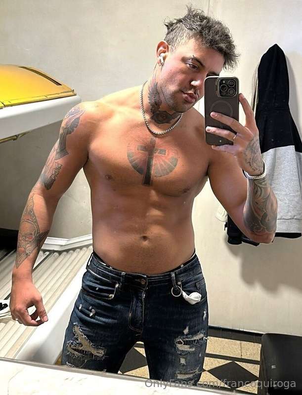 Sunbed Session Horny AF 🤤