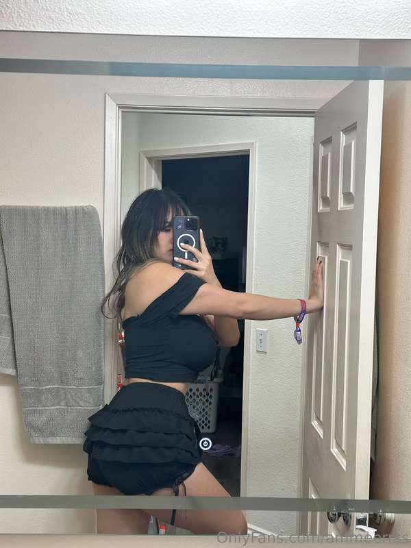 feeling cute 💋