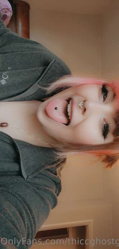 thiccghostgirl