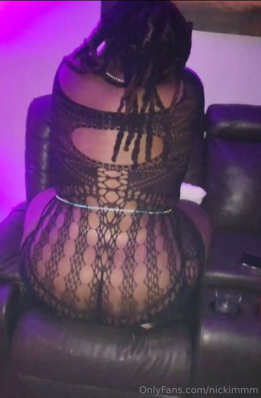 Fucking that couch UP ! 😅