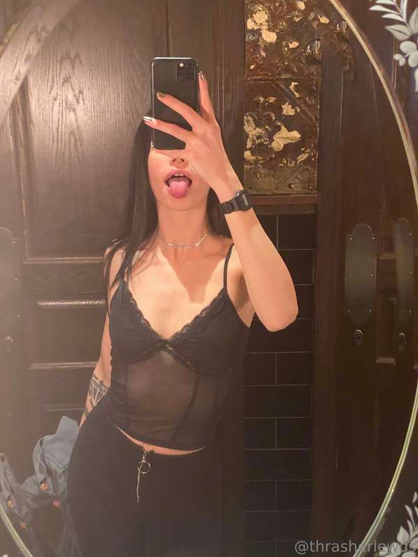 👅