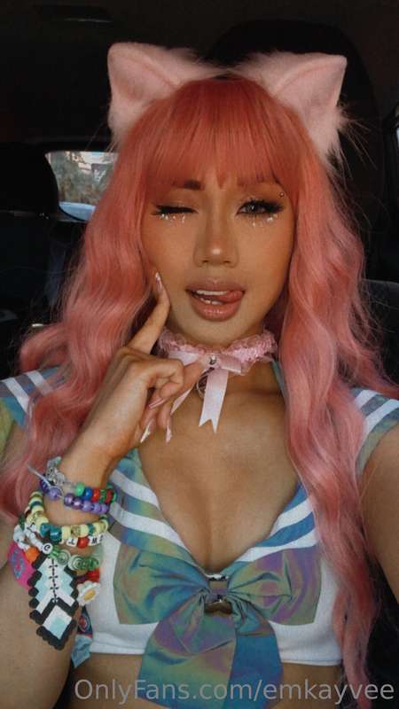 Hoping to find a ravebae while I'm in Vegas this weekend 🙏🏻💕..