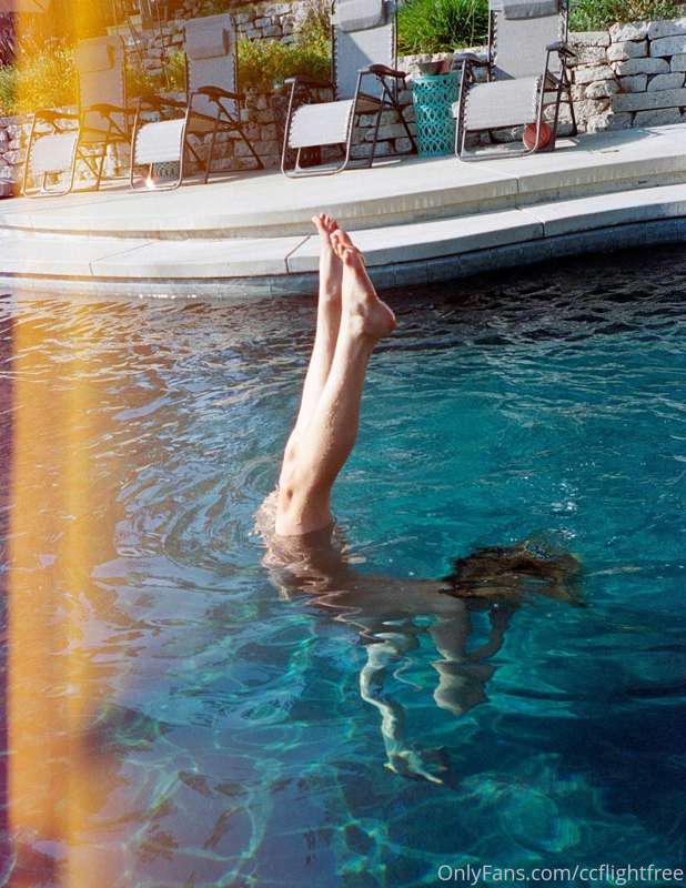 Wanna see what’s down below? Swim on over to my Premium acco..