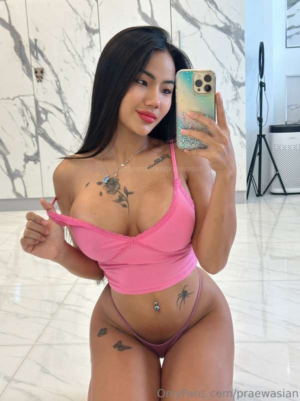 PraewAsian