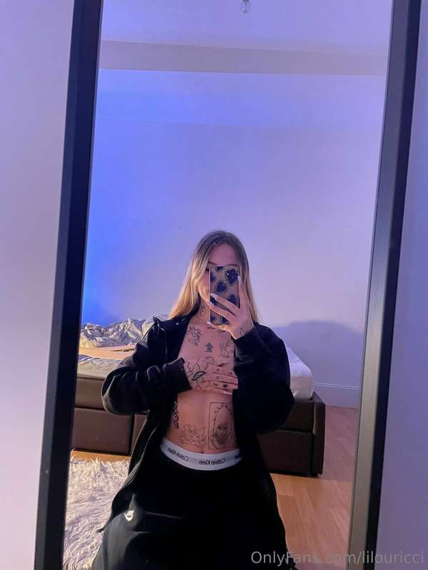 It’s getting cold.. come keep me warm