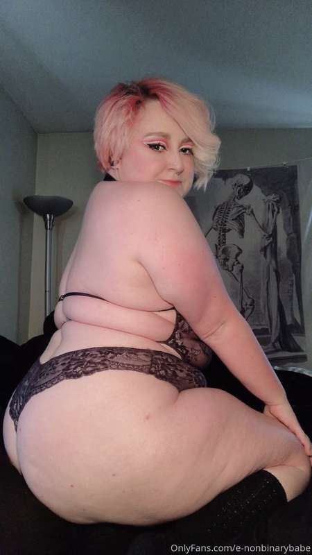 e-nonbinarybabe