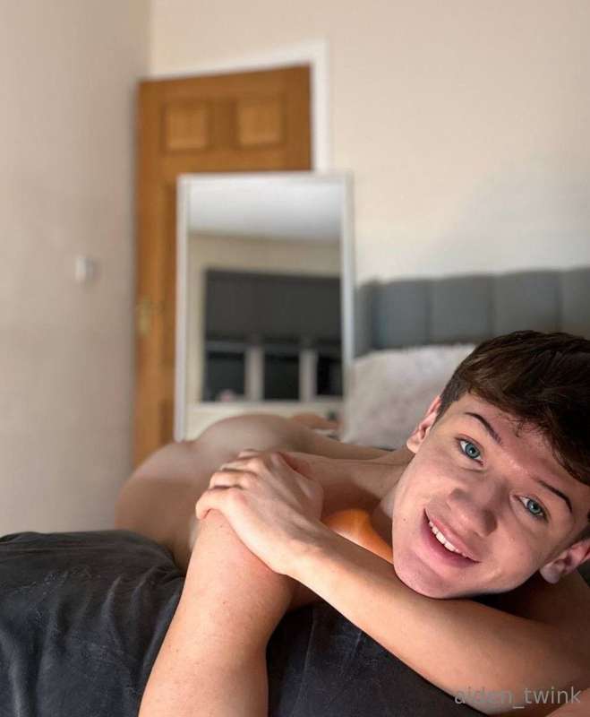 aiden_twink